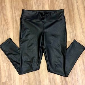 Kendall + Kylie Vegan Faux Leather Pants NWOT New!